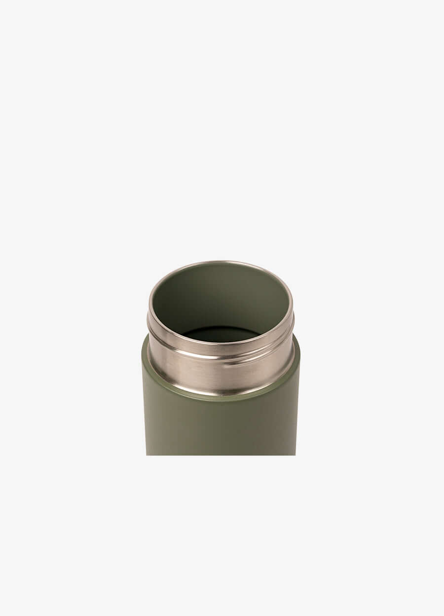 Large water bottle - 750 ml capacity